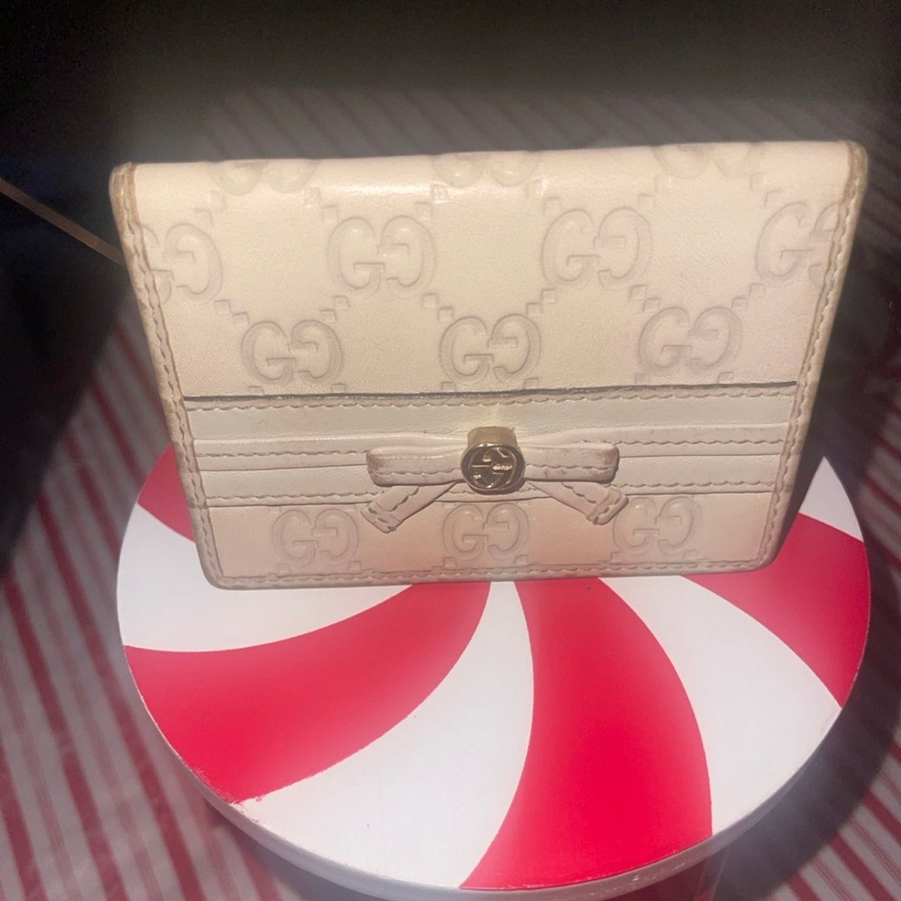 Preloved Gucci Guccissima ID card holder wallet